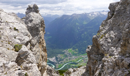 Artikelbild zu Artikel 17.06.2026 – Berg-/Radtour: Tschirgant 2370 m, Mieminger Berge
